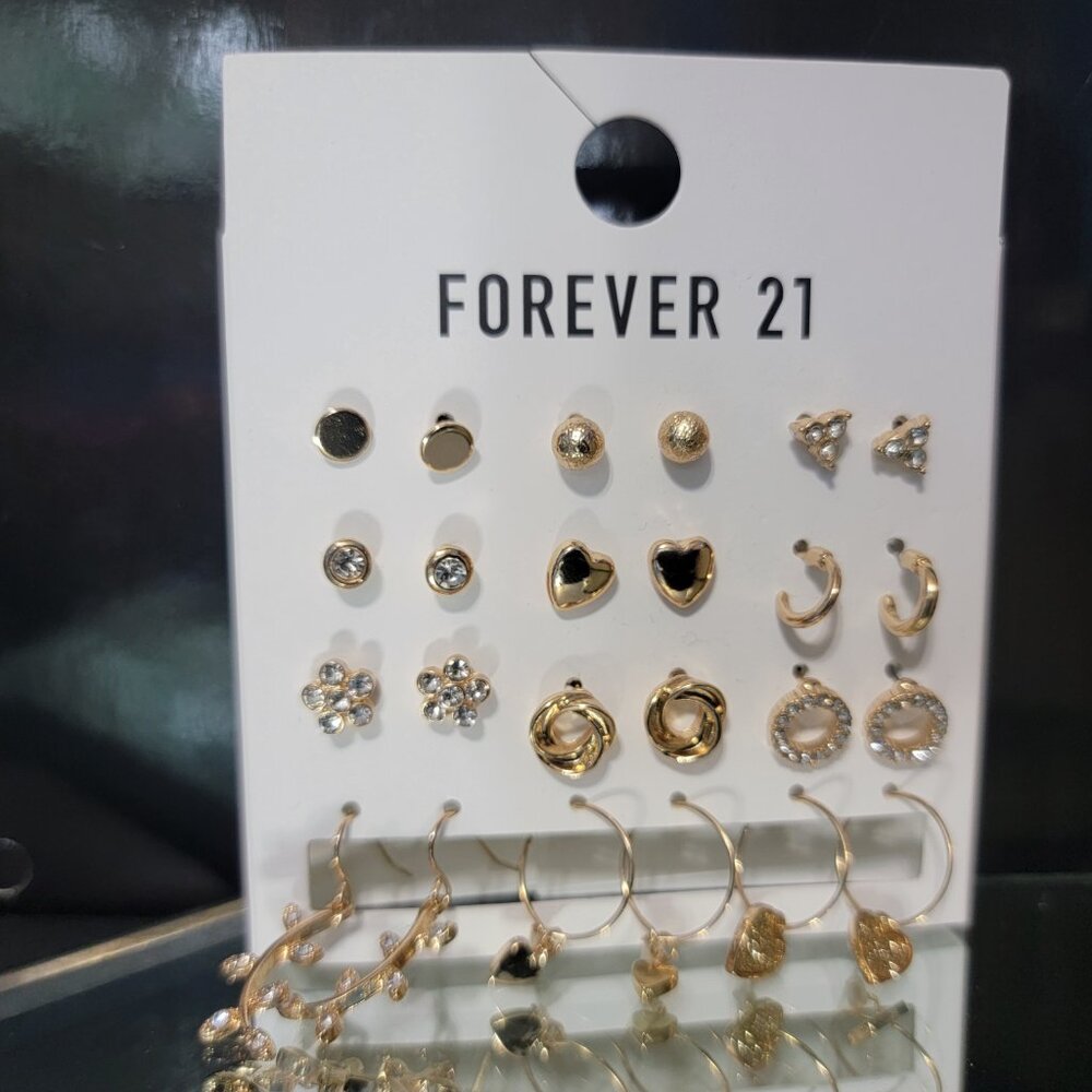 Forever 21 | Gold | Earrings | Studs | 12 Pairs